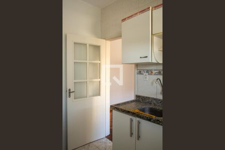 Apartamento à venda com 75m², 2 quartos e sem vaga Apartamento à venda com 75m², 2 quartos e sem vagaCozinha