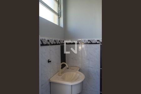 Apartamento à venda com 75m², 2 quartos e sem vaga Apartamento à venda com 75m², 2 quartos e sem vagaBanheiro de serviço