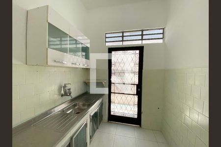 Casa para alugar com 70m², 2 quartos e sem vagaCozinha