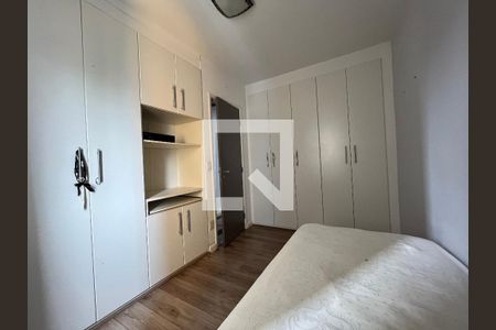 Apartamento à venda com 72m², 2 quartos e 2 vagasSuíte