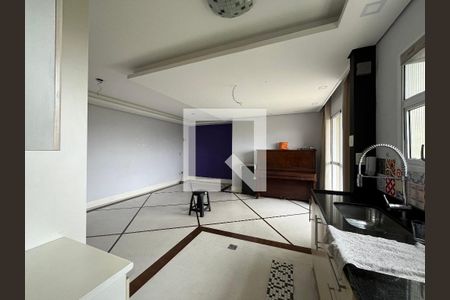 Apartamento à venda com 72m², 2 quartos e 2 vagasSala/Cozinha