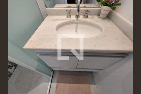 Apartamento à venda com 80m², 2 quartos e 1 vaga Apartamento à venda com 80m², 2 quartos e 1 vagaBanheiro 2