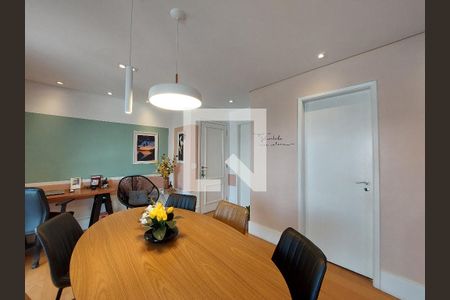 Apartamento à venda com 80m², 2 quartos e 1 vaga Apartamento à venda com 80m², 2 quartos e 1 vagaSala de Jantar
