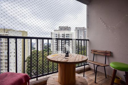 Varanda de apartamento para alugar com 2 quartos, 58m² em Parque Reboucas, São Paulo