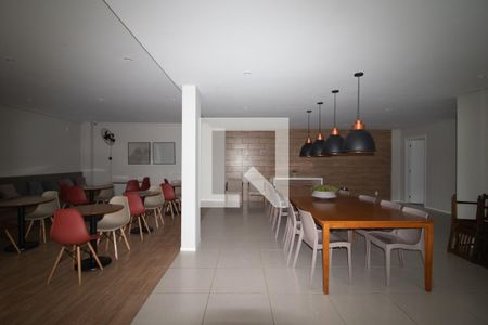 Apartamento para alugar com 35m², 2 quartos e sem vagaÁrea comum - Salão de festas