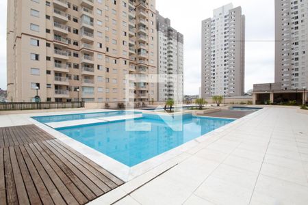 Apartamento para alugar com 49m², 2 quartos e 1 vaga Apartamento para alugar com 49m², 2 quartos e 1 vagaÁrea comum - Piscina