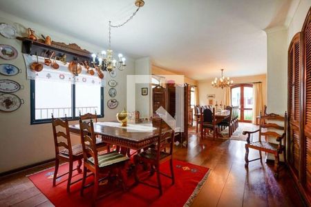 Casa à venda com 4 quartos, 576m² em Campo Belo, São Paulo