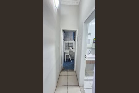 Corredor de apartamento à venda com 3 quartos, 91m² em Olaria, Rio de Janeiro