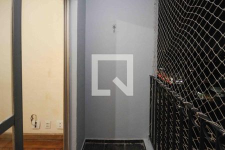 Apartamento para alugar com 3 quartos, 66m² em Parque Tomas Saraiva, São Paulo