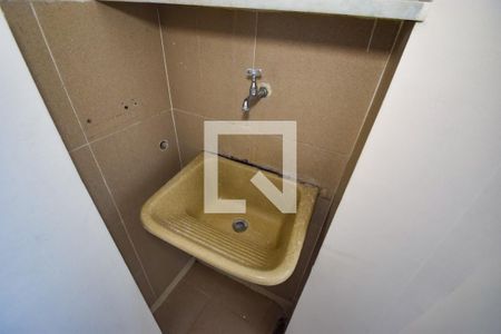 Apartamento à venda com 65m², 3 quartos e 1 vagaÁrea de Serviço