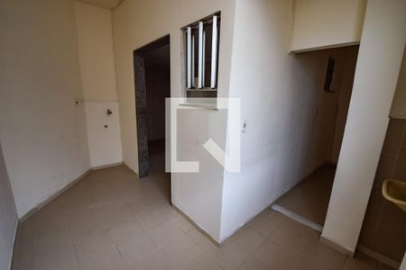 Apartamento à venda com 65m², 3 quartos e 1 vagaÁrea de Serviço