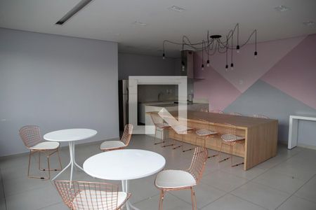 Apartamento à venda com 46m², 2 quartos e 1 vagaÁrea comum