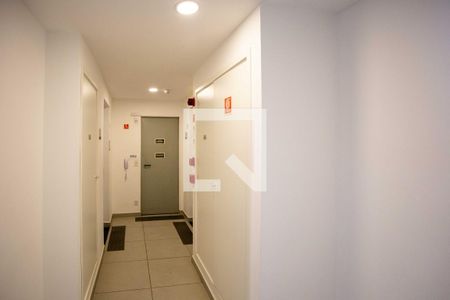 Apartamento à venda com 46m², 2 quartos e 1 vagaÁrea comum