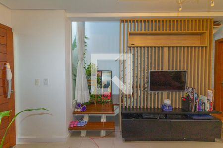 Sala de casa à venda com 2 quartos, 95m² em Igara, Canoas