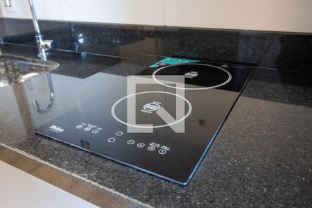 Cozinha de apartamento à venda com 1 quarto, 25m² em Butantã, São Paulo