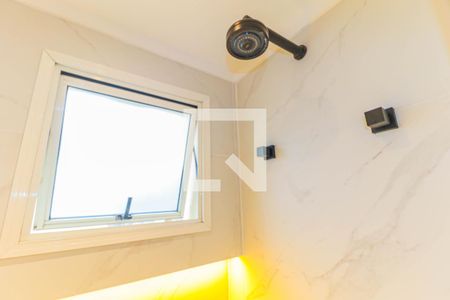 Apartamento à venda com 130m², 3 quartos e 2 vagas Apartamento à venda com 130m², 3 quartos e 2 vagasBanheiro Suíte 2