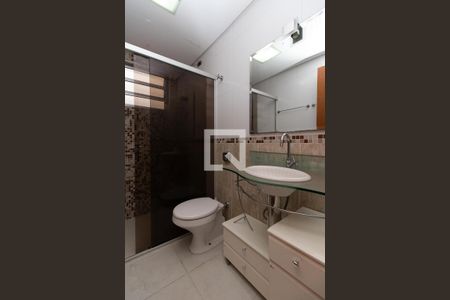 Casa à venda com 128m², 3 quartos e 1 vagaBanheiro da Suíte