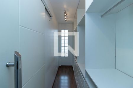 Casa à venda com 128m², 3 quartos e 1 vagaCloset da suíte