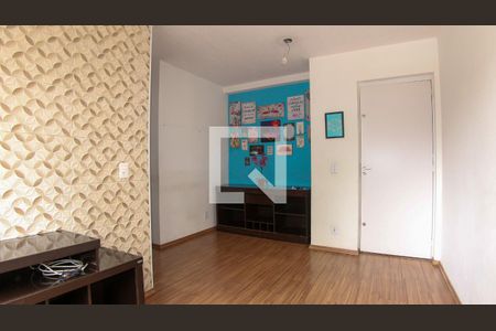 Sala de apartamento para alugar com 2 quartos, 45m² em Parque São Lourenço, São Paulo