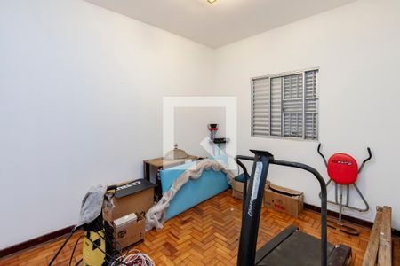 Casa à venda com 365m², 8 quartos e 4 vagas Casa à venda com 365m², 8 quartos e 4 vagasQuarto 1