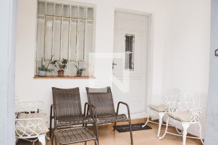 Casa à venda com 132m², 4 quartos e 5 vagasEntrada