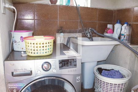 Casa à venda com 132m², 4 quartos e 5 vagasÁrea de Serviço