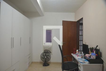 Casa à venda com 186m², 2 quartos e 3 vagasQuarto 2