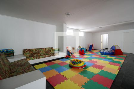 Apartamento à venda com 190m², 4 quartos e 2 vagasÁrea comum - Salão de festas