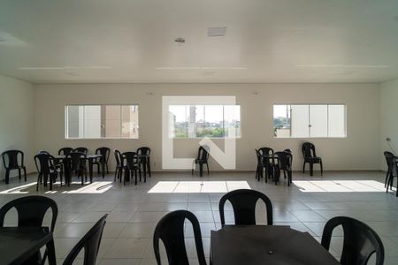 Apartamento para alugar com 49m², 2 quartos e 1 vaga Apartamento para alugar com 49m², 2 quartos e 1 vagaÁrea comum - Salão de festas