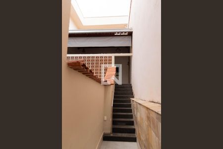 Casa para alugar com 150m², 2 quartos e sem vagaEntrada