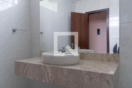 Casa para alugar com 150m², 2 quartos e sem vagaBanheiro 