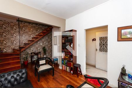 Casa à venda com 400m², 5 quartos e 3 vagas Casa à venda com 400m², 5 quartos e 3 vagasSala Edicula