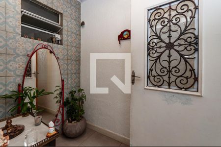 Casa à venda com 400m², 5 quartos e 3 vagas Casa à venda com 400m², 5 quartos e 3 vagasHall Ediula