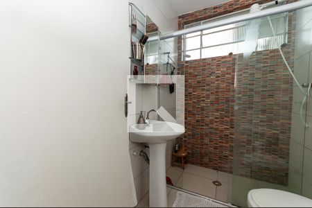 Casa à venda com 400m², 5 quartos e 3 vagas Casa à venda com 400m², 5 quartos e 3 vagasBanheiro Social Edicula