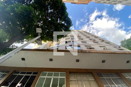 Casa à venda com 80m², 2 quartos e sem vaga Casa à venda com 80m², 2 quartos e sem vagaFachada