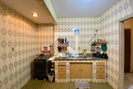 Casa à venda com 80m², 2 quartos e sem vaga Casa à venda com 80m², 2 quartos e sem vagaCozinha