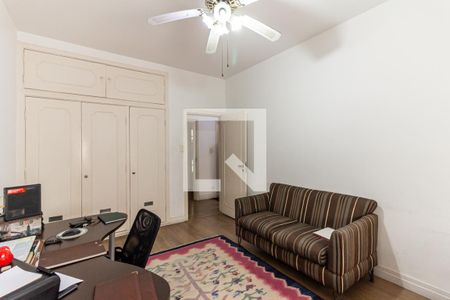 Apartamento à venda com 300m², 3 quartos e 3 vagasQuarto 2