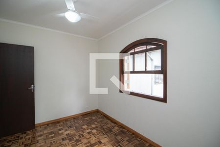 Casa para alugar com 120m², 3 quartos e 2 vagas Casa para alugar com 120m², 3 quartos e 2 vagasQuarto 2