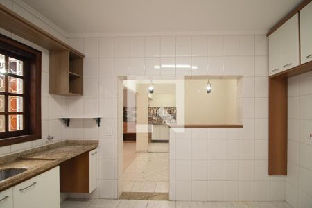 Casa para alugar com 120m², 3 quartos e 2 vagas Casa para alugar com 120m², 3 quartos e 2 vagasCozinha