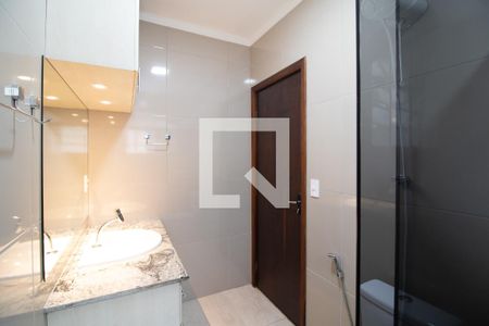 Casa para alugar com 120m², 3 quartos e 2 vagas Casa para alugar com 120m², 3 quartos e 2 vagasBanheiro do Quarto 1