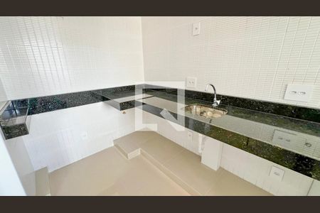 Apartamento à venda com 58m², 2 quartos e 2 vagasCozinha