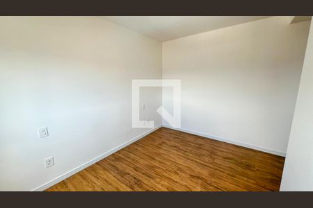Quarto de apartamento à venda com 2 quartos, 58m² em Carlos Prates, Belo Horizonte