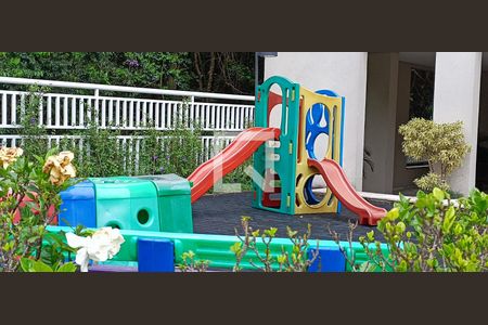 Apartamento à venda com 145m², 3 quartos e 3 vagasÁrea comum - Playground