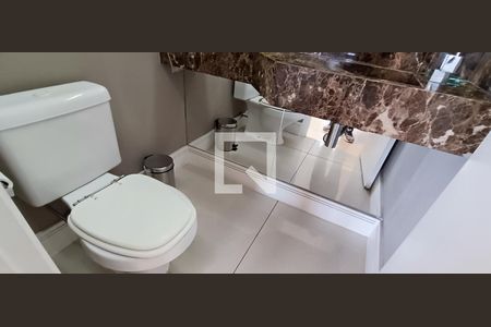 Apartamento à venda com 145m², 3 quartos e 3 vagasBanheiro Social