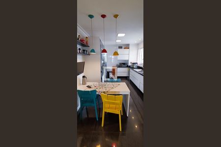 Apartamento à venda com 145m², 3 quartos e 3 vagasCozinha