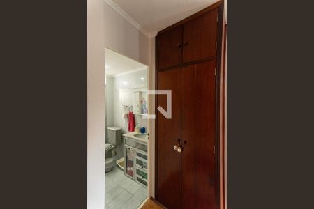 Apartamento à venda com 63m², 2 quartos e 1 vaga Apartamento à venda com 63m², 2 quartos e 1 vagaCorredor- Armário