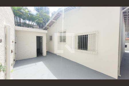 Casa à venda com 163m², 3 quartos e 2 vagas Casa à venda com 163m², 3 quartos e 2 vagasQuintal