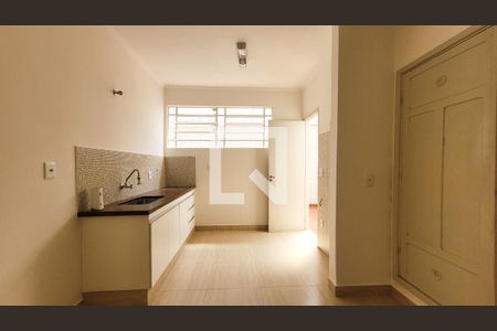 Casa à venda com 163m², 3 quartos e 2 vagas Casa à venda com 163m², 3 quartos e 2 vagasCozinha