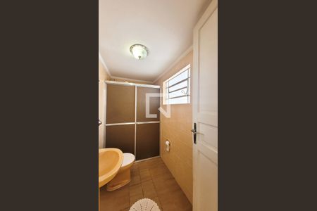 Casa à venda com 163m², 3 quartos e 2 vagas Casa à venda com 163m², 3 quartos e 2 vagasBanheiro Suite2