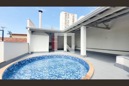 Casa à venda com 163m², 3 quartos e 2 vagas Casa à venda com 163m², 3 quartos e 2 vagasPiscina